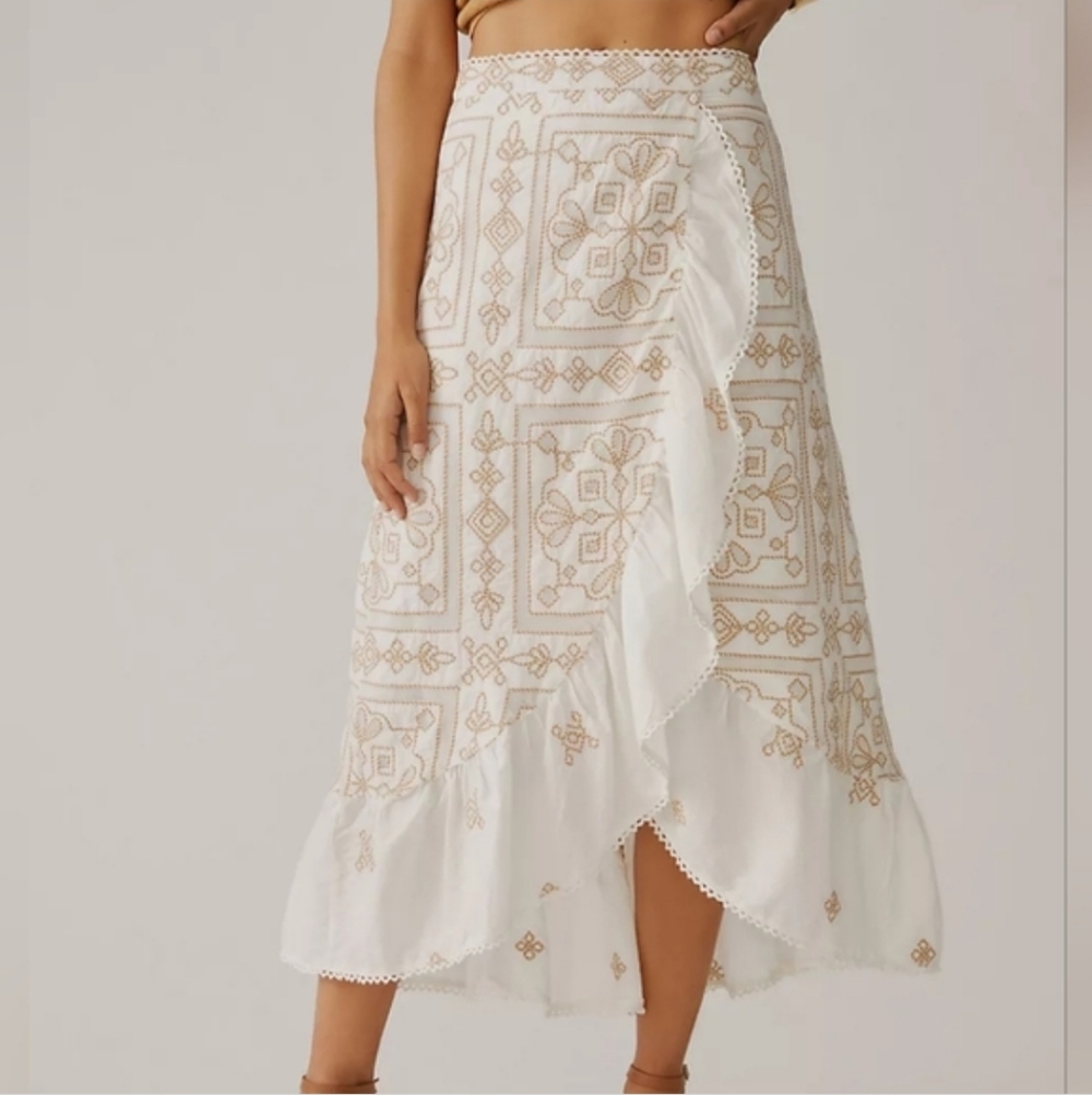 NWT Anthropologie Bare Embroidered Halter Skirt - Size 8